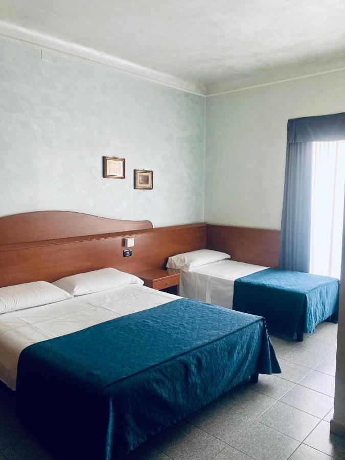 מילאנו Hotel Aurora מראה חיצוני תמונה