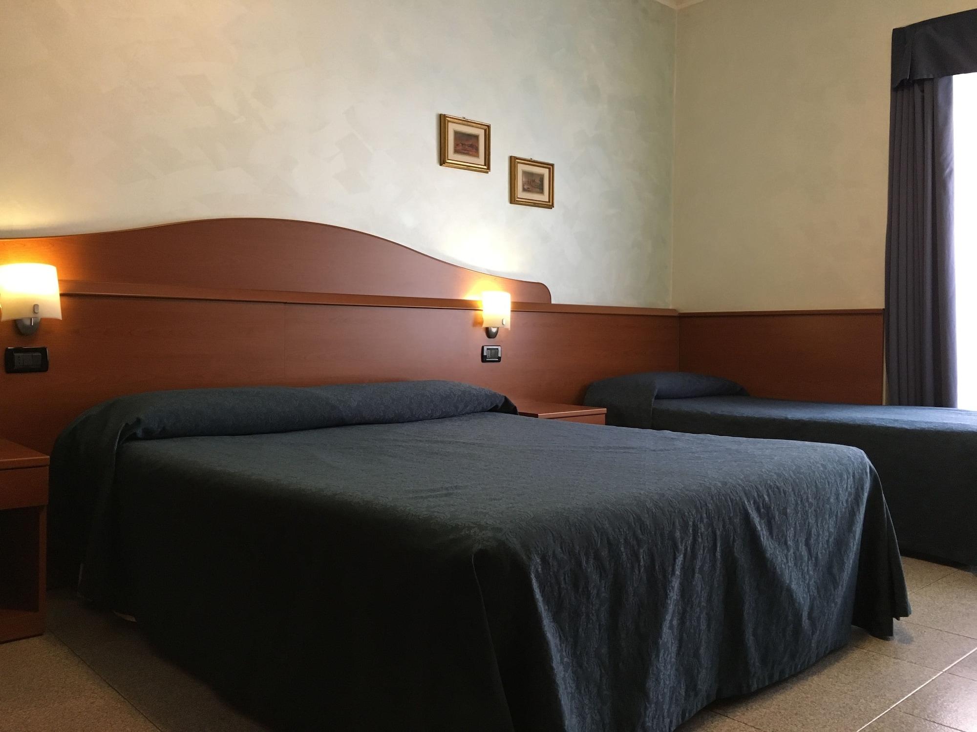 מילאנו Hotel Aurora מראה חיצוני תמונה