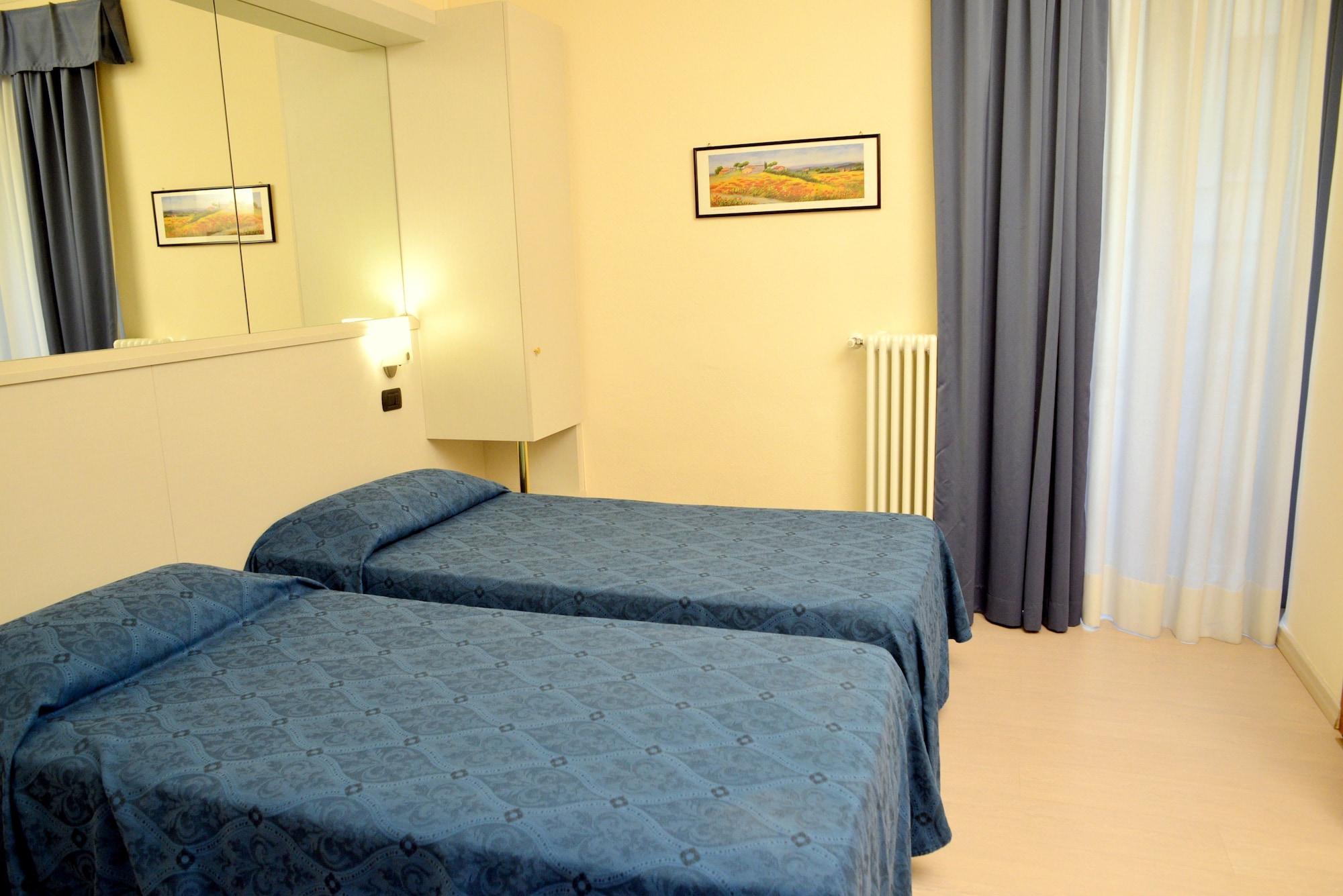 מילאנו Hotel Aurora מראה חיצוני תמונה