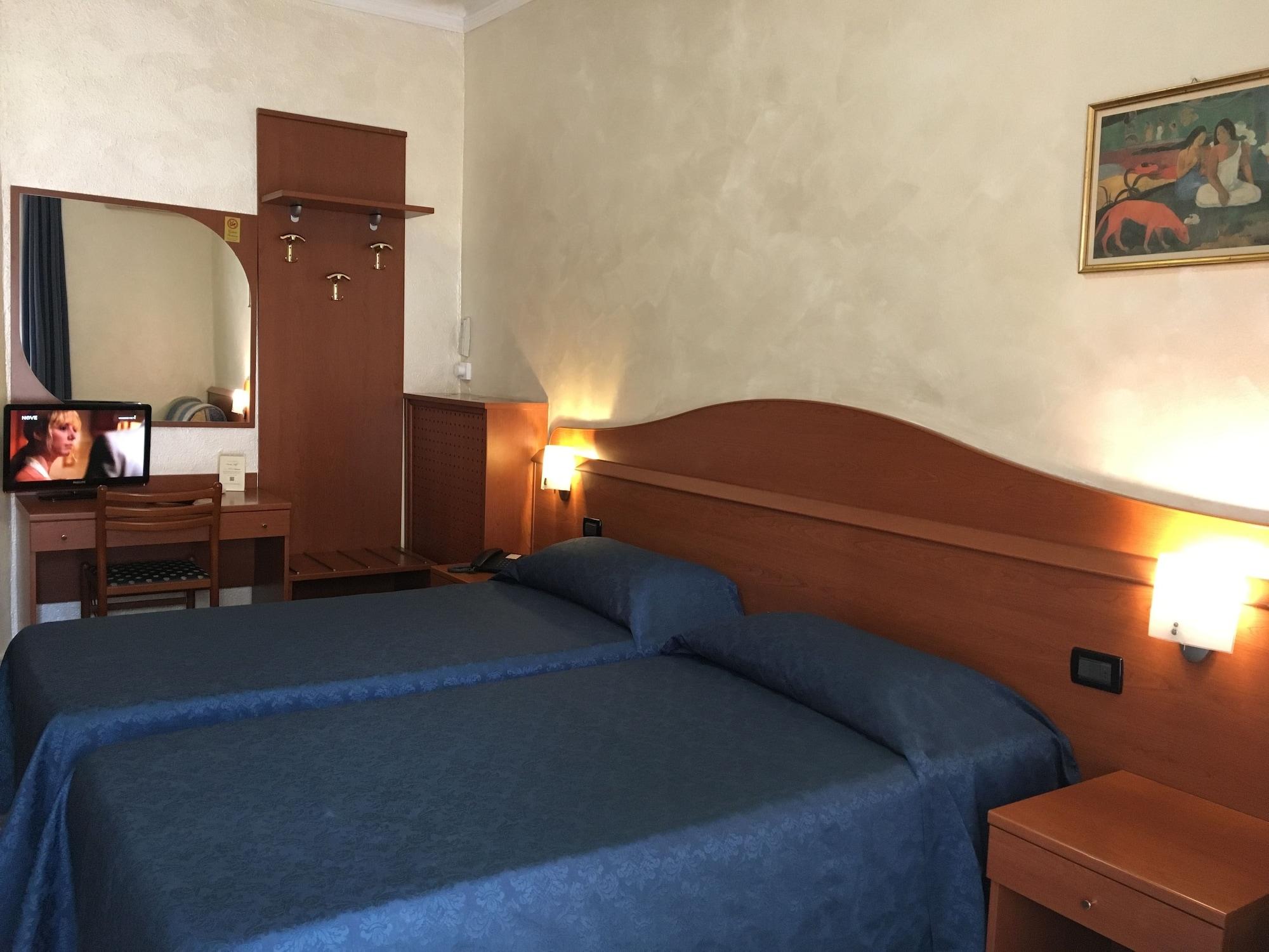 מילאנו Hotel Aurora מראה חיצוני תמונה