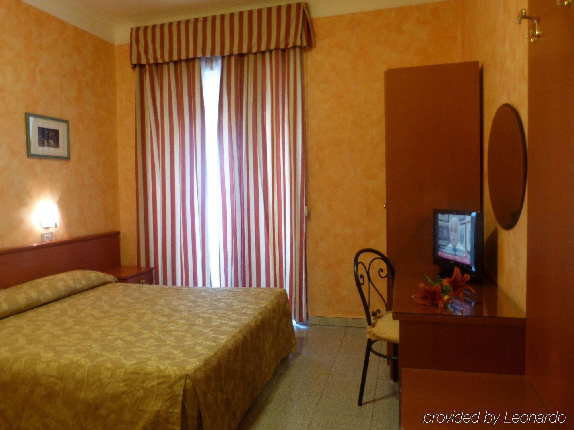 מילאנו Hotel Aurora מראה חיצוני תמונה